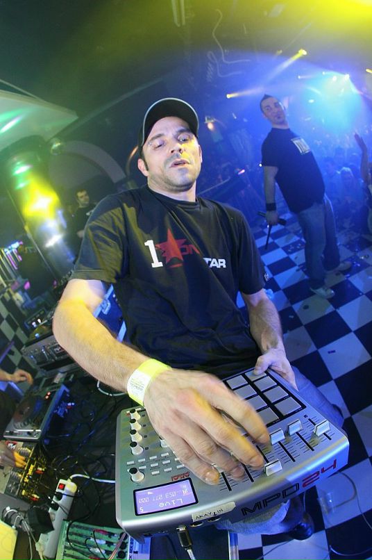 Noize Suppressor фотография #50